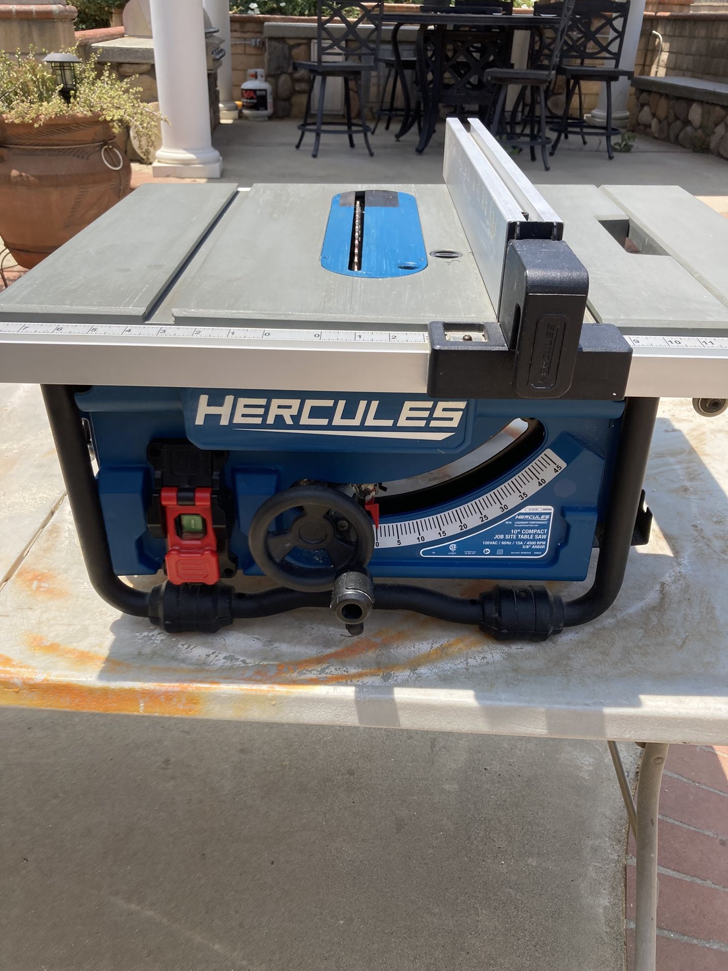 Portable Table Saw