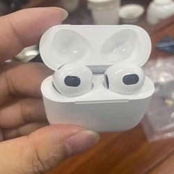 Earphones Apple Air3 Pods

