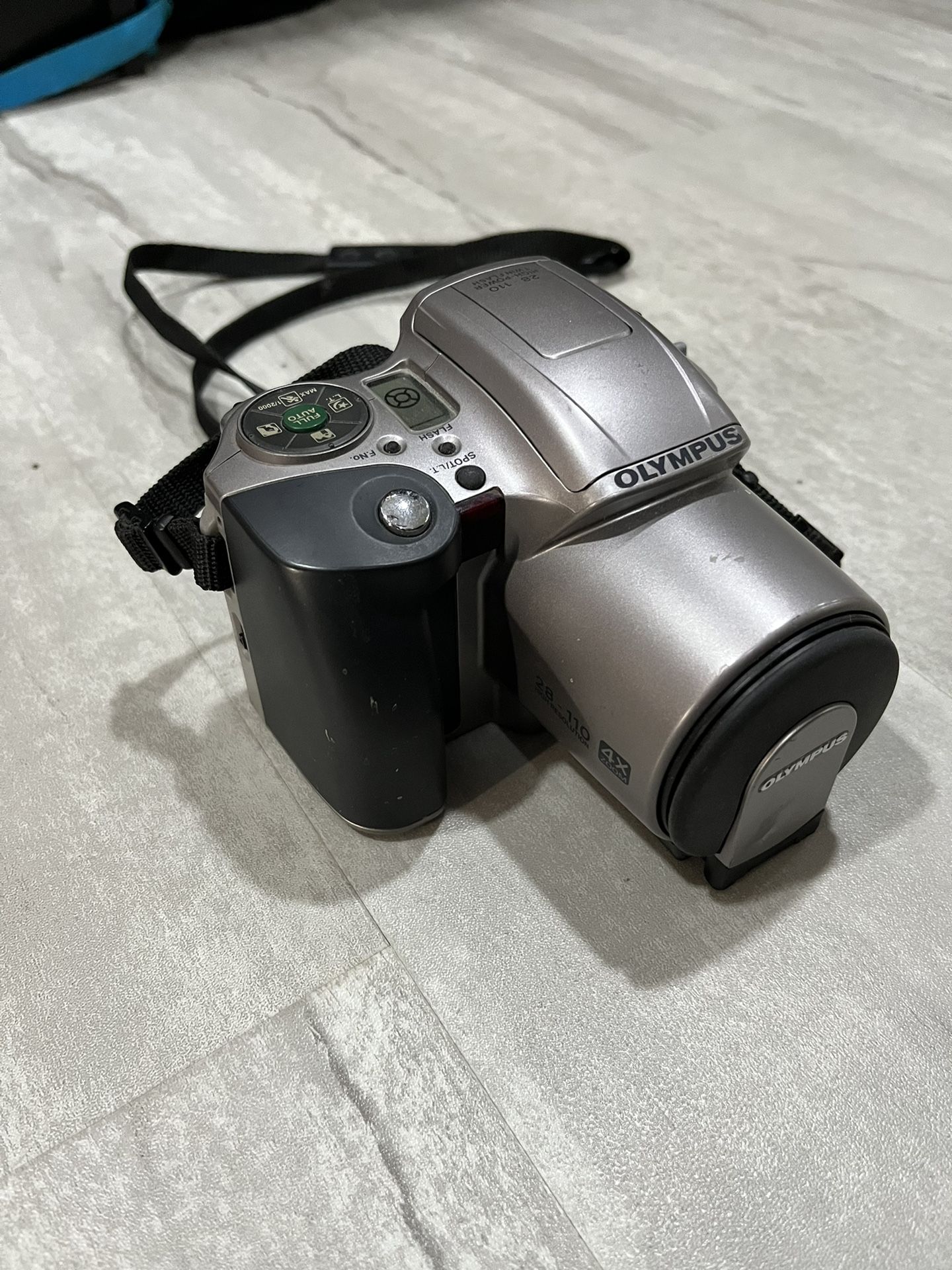 Olympus Quartzdate IS-20
