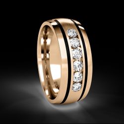 0.56 CTTW. Natural Diamond Wedding Band