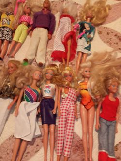 plein Geloofsbelijdenis aanwijzing Huge Barbie doll lot and. Ken. Dates 69s,70,80s for Sale in Charlotte, NC -  OfferUp