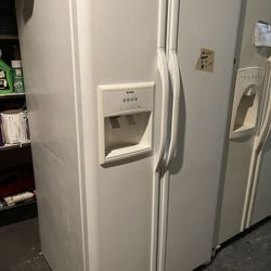 Refrigerator Works Great