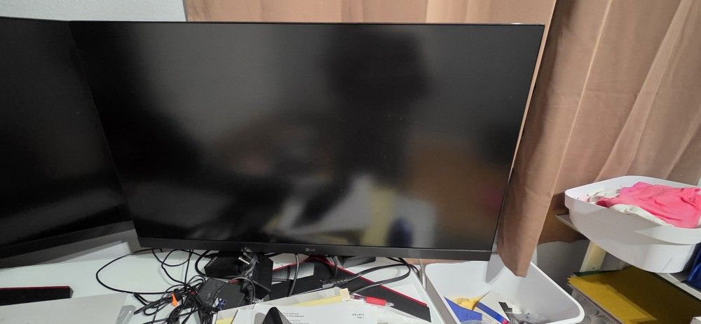 32 inch LG gaming monitor