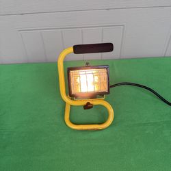 Halogen Work Light Smaller Size Portable Plug In Garage Light Shop Light