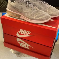 Nike Air Max Sequent 4 Wolf Grey Size 9 