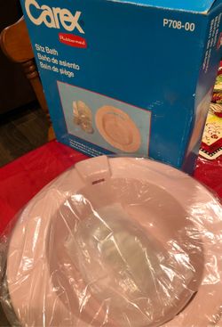 Rubbermaid sits bath