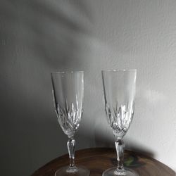 SET OF 2 CHAMPAGNE FLUTE GLASSES 8"