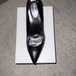 Women’s Shoe