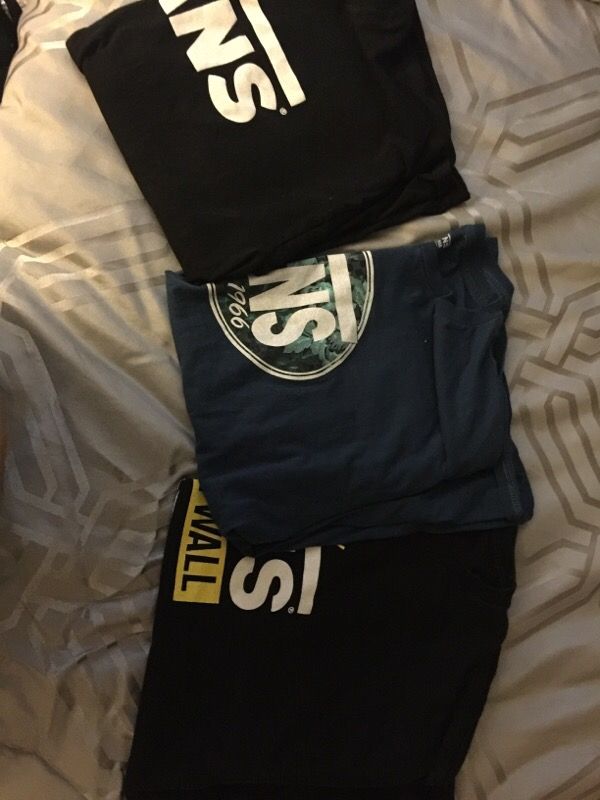 Vans 3 shirt collection