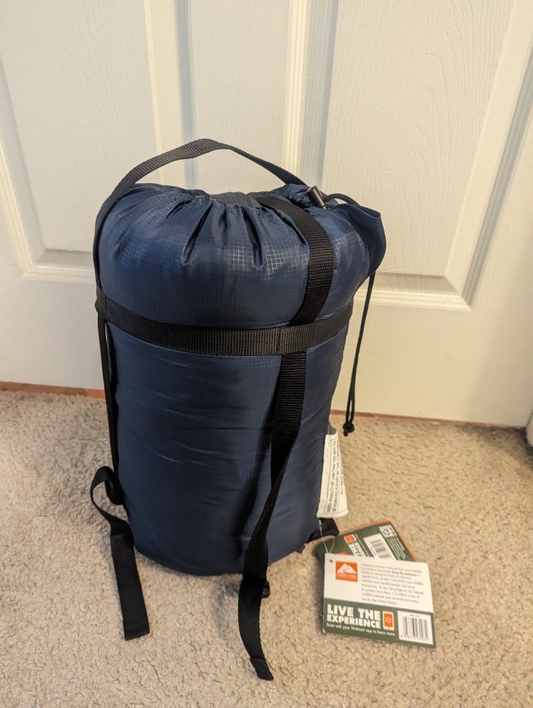 Ozark Trail 30-Degree Cold Weather Mummy Sleeping Bag with Soft Liner, Blue, 85"x33" (Tags intact)