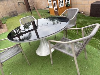 Grab table patio