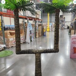 Palm tree Corona goal post