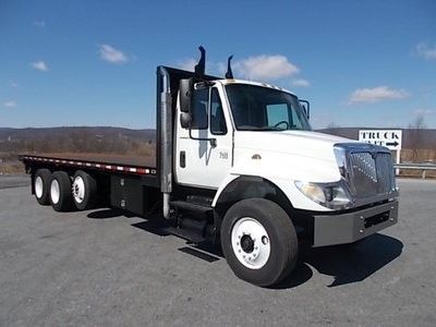 Parting Out an 2004 International B4300 Flatbed Dumptruck