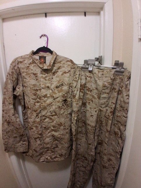 Marine CAMEO Pant And Top   Size Med Reg