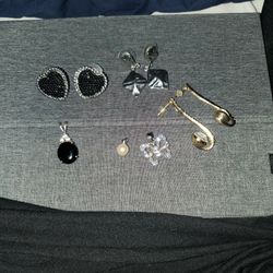 Free Ladys Earrings And Pendants/pick Up Only