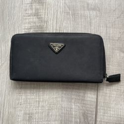 Used Prada Wallet