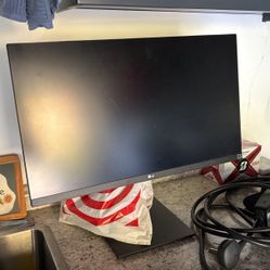 LG 27’ Monitor