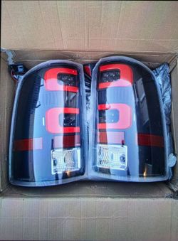 07-13 GMC Sierra Taillights Tail Lights Luces Traseras