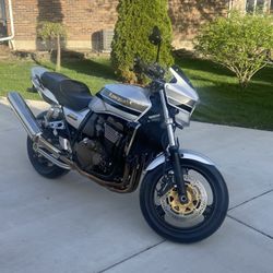 2004 Kawasaki ZRX