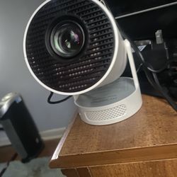 Magcubic Projector New