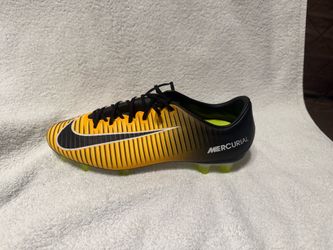 Nike mercurial veloce size 11 - 10