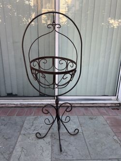 42” H Antique Wrought Iron Hanging Basket Plant Stand 