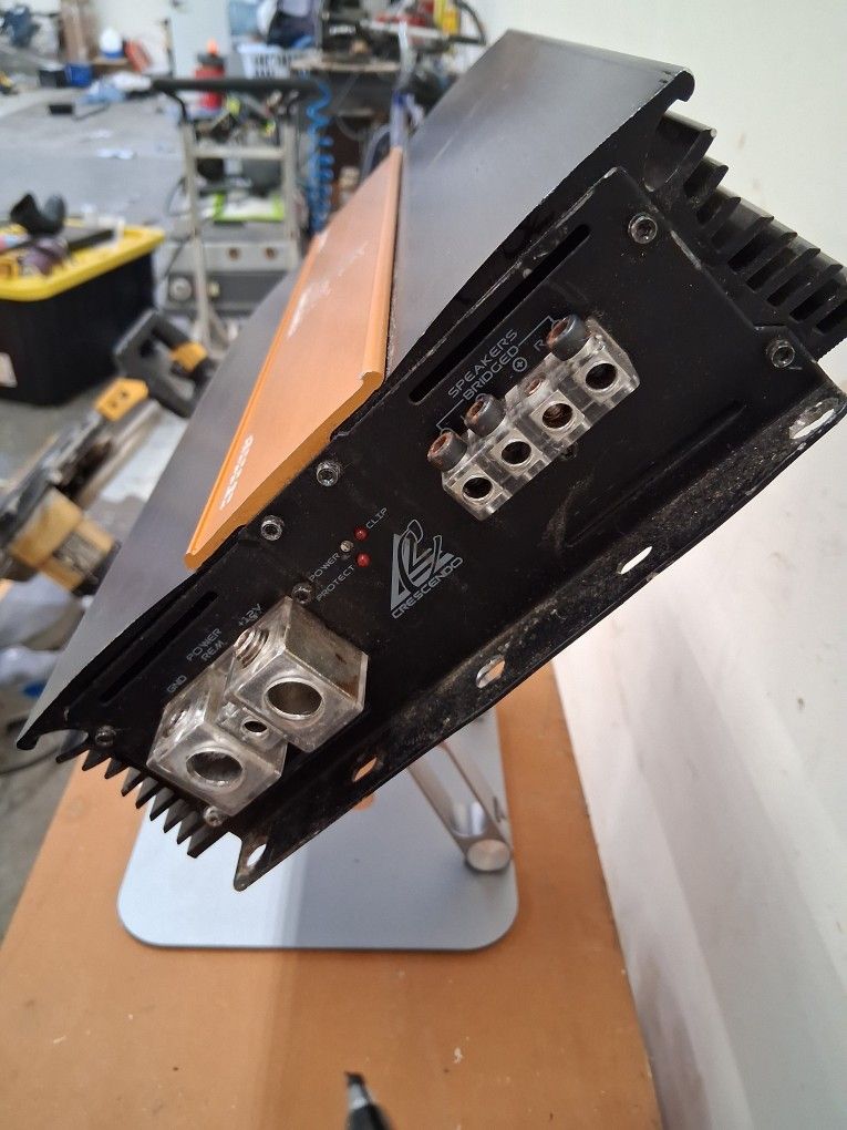 Crescendo Concerto C3000.2