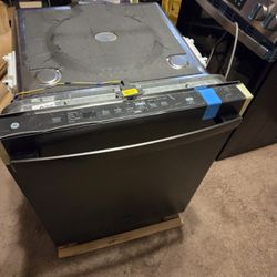 GE 24 inch Built In Dishwasher