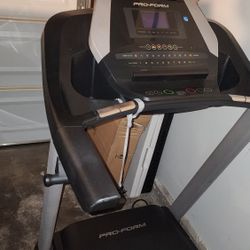 PRO FORM TREADMILL