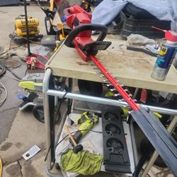 Toro Flex Force 60V Max 24 Inch Lithium Ion Cordless Hedge Trimmer (Tool Only)STORE PRICE $179