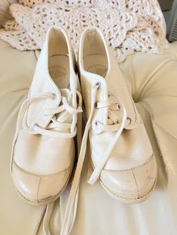 Fun Tennis Shoe Platforms!