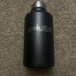 Stainless steel Vacuum insulated 64 Oz Bottle