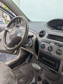 2003 Toyota Echo