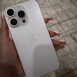 iPhone 16 Pro