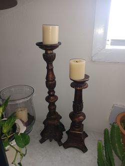 Vendo Candelabros de madera