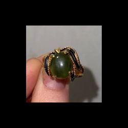 18kt jade Bohemian ring size 7.5