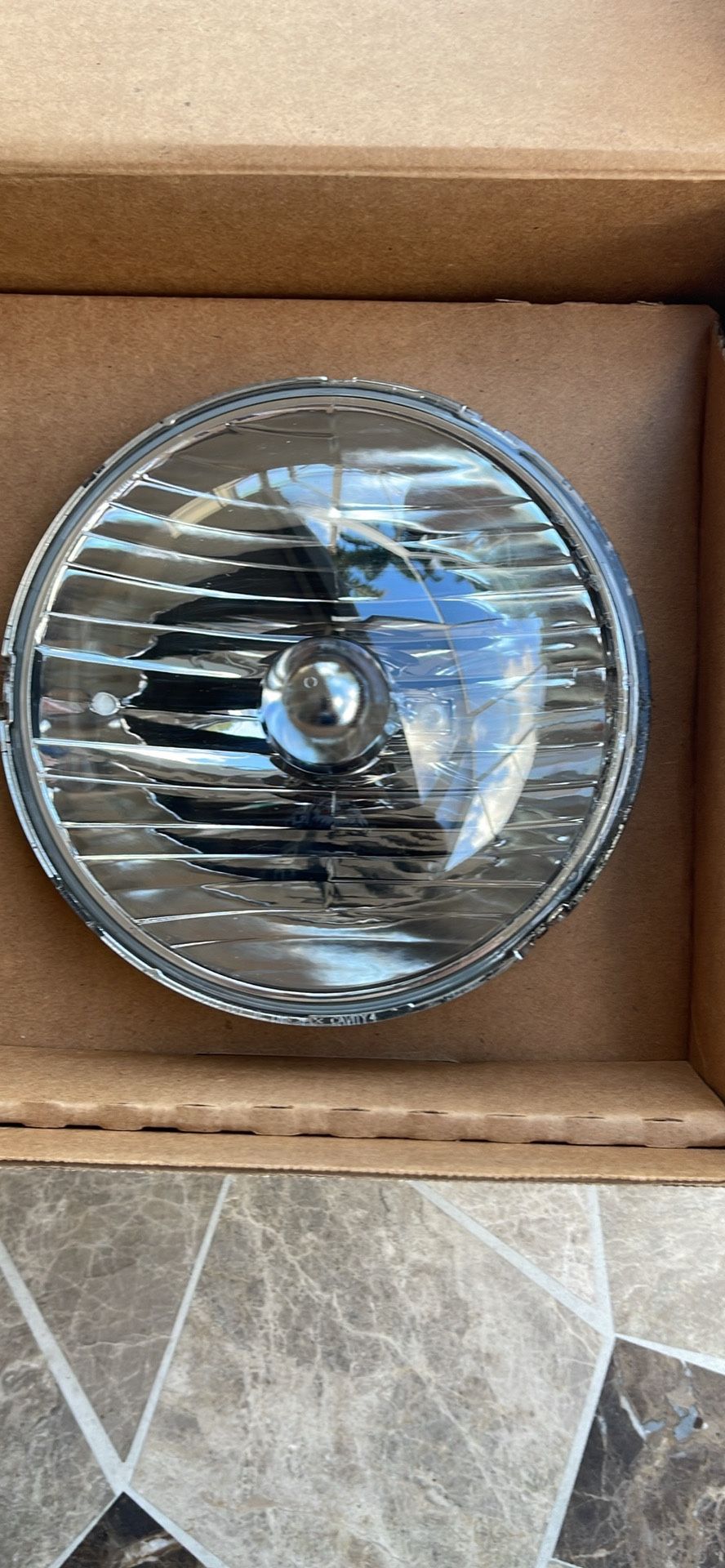 Jeep Wrangler JK Stock Headlights 