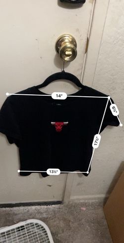 Size small  bulls cropped tee