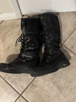 Ugg Winter Snow Boots (Used)