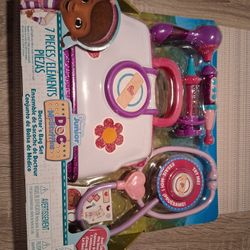 Doc McStuffins Doctor Bag Set