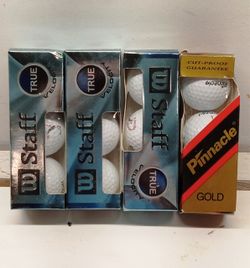 12 BRAND NEW golf balls