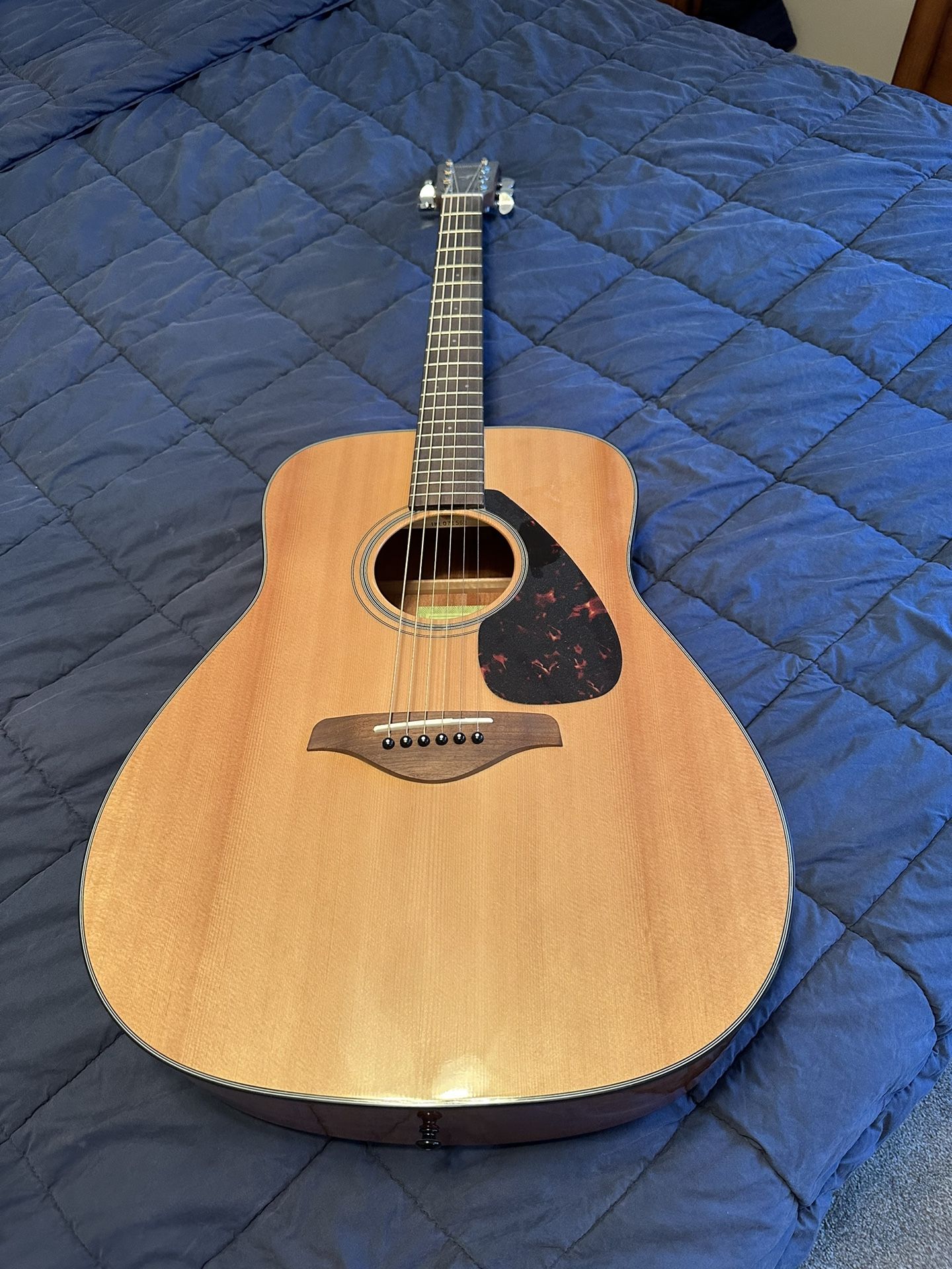 YAMAHA FG800 Acoustic Guitar 