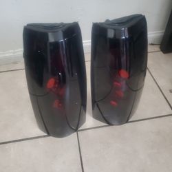 Taillight Asemblies Series 1500 88-98 GM  2000-2006 TAHOE, JOKON ,SUBURBAN-& ,MOR.
