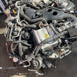 Infiniti Q50 Twinturbo V6 Engine
