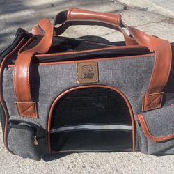 Purrpy airline-approved soft-sided pet carrier 