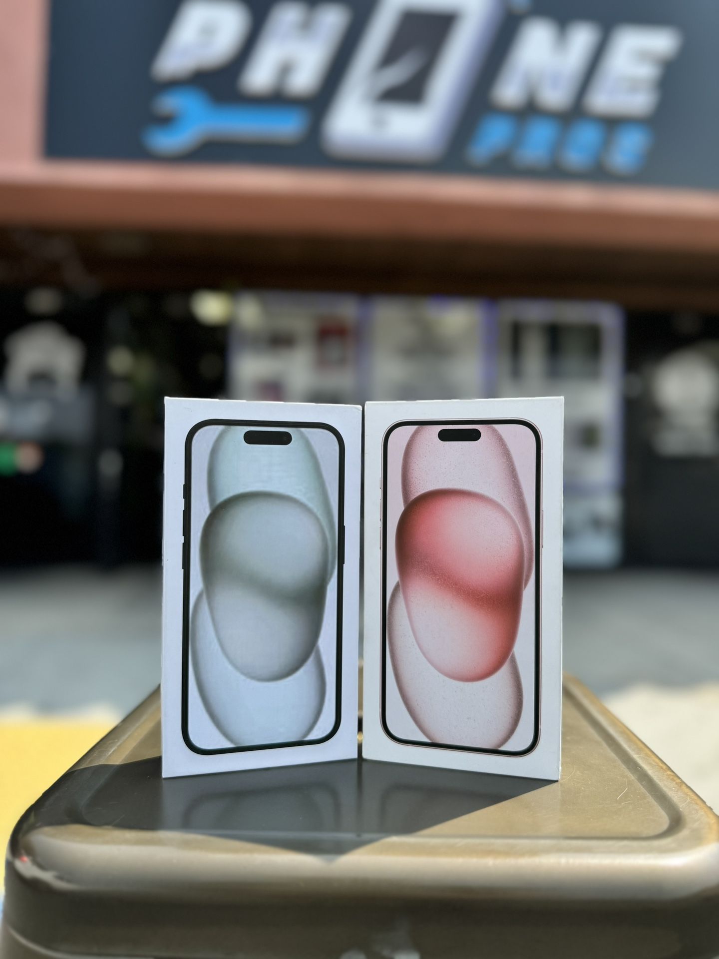 iPhone 15 Plus Unlocked