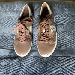 Michael Khors Tennis Shoes
