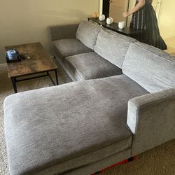 Couch, Sectional, Like New - Gray - 112” x 68”