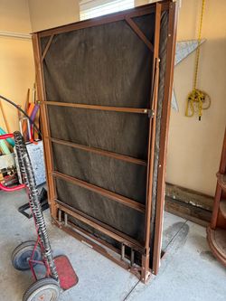 Trundle Bed - FREE !!!