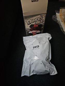 Dimoo world toy